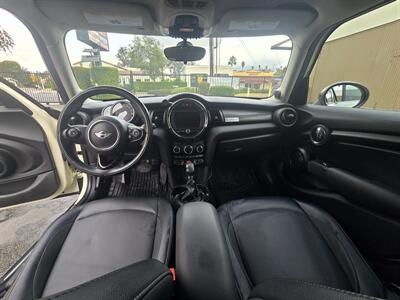 2017 MINI Cooper 5-door   - Photo 9 - Los Angeles, CA 90045