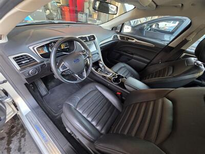 2016 Ford Fusion Energi SE Luxury   - Photo 10 - Los Angeles, CA 90045
