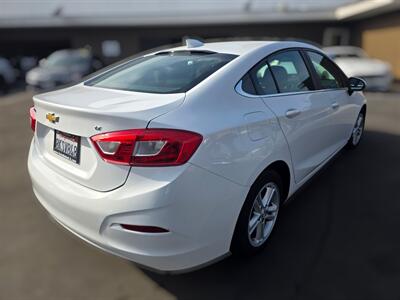 2017 Chevrolet Cruze LT Auto   - Photo 5 - Los Angeles, CA 90045