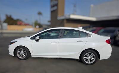 2017 Chevrolet Cruze LT Auto   - Photo 9 - Los Angeles, CA 90045