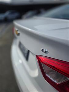 2017 Chevrolet Cruze LT Auto   - Photo 17 - Los Angeles, CA 90045