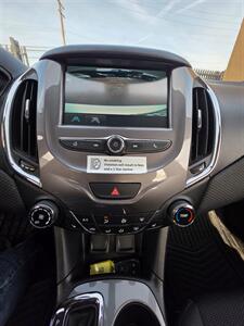 2017 Chevrolet Cruze LT Auto   - Photo 14 - Los Angeles, CA 90045