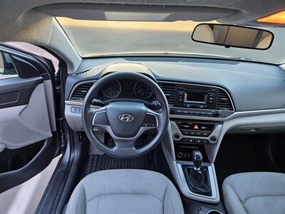 2017 Hyundai ELANTRA SE   - Photo 11 - Los Angeles, CA 90045