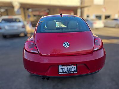 2014 Volkswagen Beetle-Classic 2.5L PZEV   - Photo 10 - Los Angeles, CA 90045