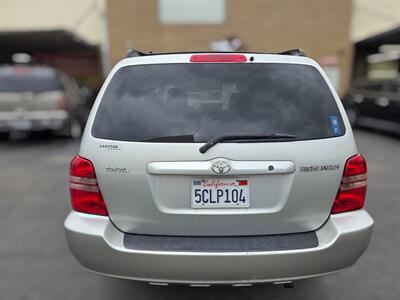 2003 Toyota Highlander   - Photo 8 - Los Angeles, CA 90045