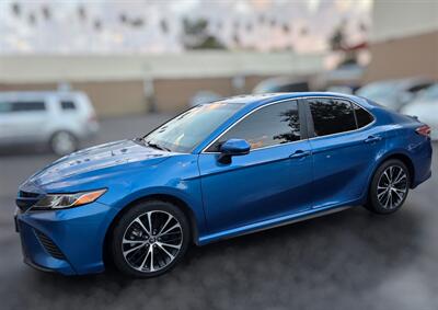 2018 Toyota Camry SE   - Photo 2 - Los Angeles, CA 90045