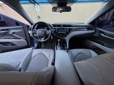 2018 Toyota Camry SE   - Photo 14 - Los Angeles, CA 90045