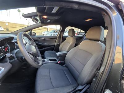 2018 Chevrolet Cruze LT Auto - Photo 13 - Los Angeles, CA 90045
