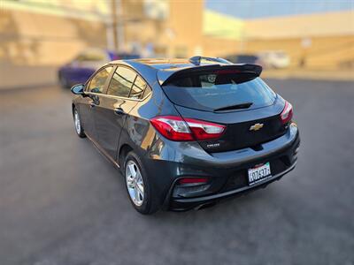 2018 Chevrolet Cruze LT Auto - Photo 8 - Los Angeles, CA 90045