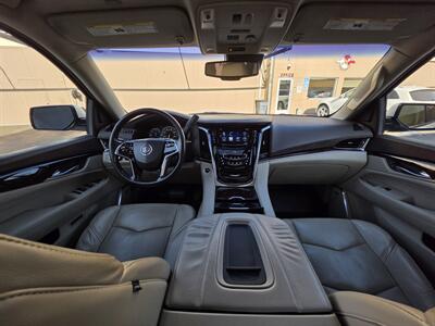 2015 Cadillac Escalade ESV Luxury   - Photo 10 - Los Angeles, CA 90045