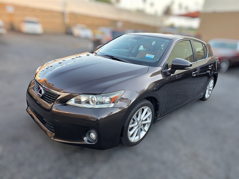 2013 Lexus CT 200h  