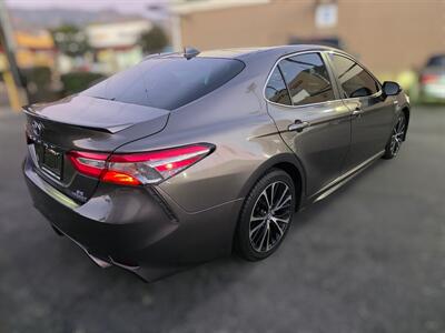 2018 Toyota Camry Hybrid SE   - Photo 6 - Los Angeles, CA 90045