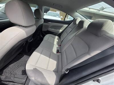 2019 Hyundai ELANTRA SEL - Photo 14 - Los Angeles, CA 90045