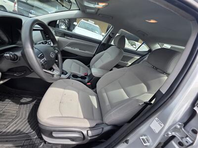 2019 Hyundai ELANTRA SEL - Photo 11 - Los Angeles, CA 90045