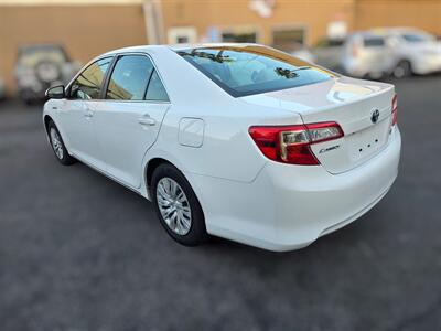 2014 Toyota Camry Hybrid LE   - Photo 5 - Los Angeles, CA 90045