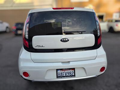 2018 Kia Soul +   - Photo 10 - Los Angeles, CA 90045