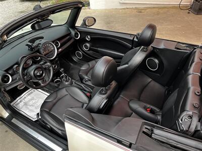 2015 MINI Convertible Cooper S   - Photo 18 - Los Angeles, CA 90045