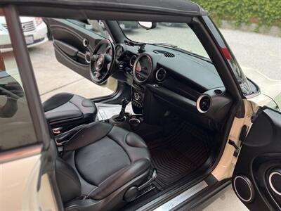 2015 MINI Convertible Cooper S   - Photo 14 - Los Angeles, CA 90045