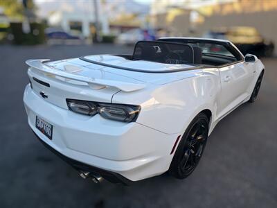 2024 Chevrolet Camaro LT1   - Photo 21 - Los Angeles, CA 90045