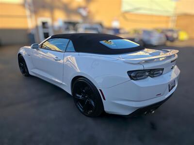 2024 Chevrolet Camaro LT1   - Photo 10 - Los Angeles, CA 90045