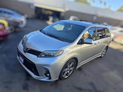 2019 Toyota Sienna SE 8-Passenger   - Photo 3 - Los Angeles, CA 90045