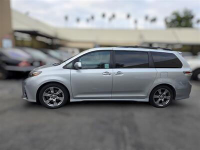2019 Toyota Sienna SE 8-Passenger   - Photo 18 - Los Angeles, CA 90045