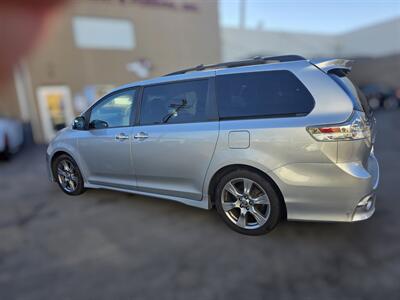 2019 Toyota Sienna SE 8-Passenger   - Photo 9 - Los Angeles, CA 90045