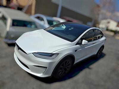 2022 Tesla Model X   - Photo 2 - Los Angeles, CA 90045