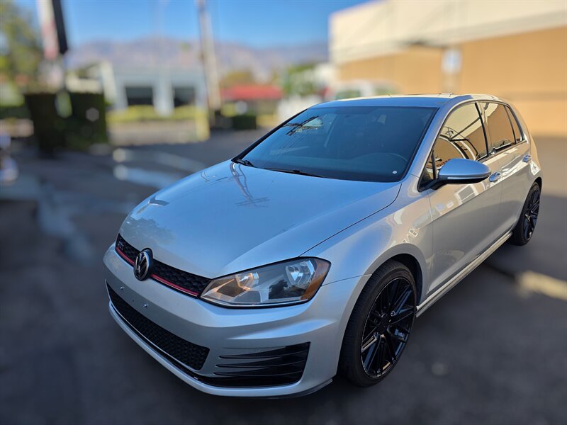2015 Volkswagen Golf GTI S  