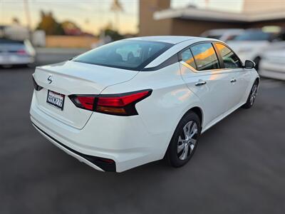 2022 Nissan Altima 2.5 S   - Photo 11 - Los Angeles, CA 90045