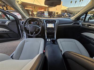 2019 Ford Fusion SE   - Photo 10 - Los Angeles, CA 90045