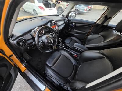 2016 MINI Cooper 5-door   - Photo 15 - Los Angeles, CA 90045