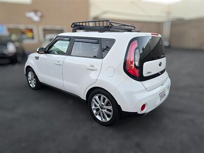 2018 Kia Soul +   - Photo 4 - Los Angeles, CA 90045