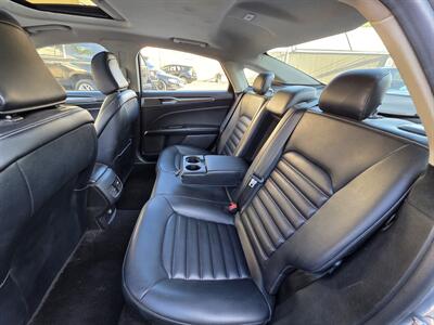 2020 Ford Fusion SEL   - Photo 13 - Los Angeles, CA 90045