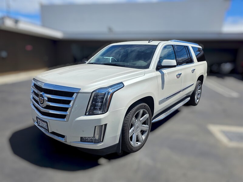 2015 Cadillac Escalade ESV Luxury  