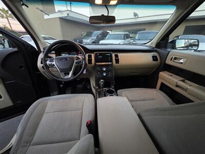 2014 Ford Flex SEL   - Photo 14 - Los Angeles, CA 90045