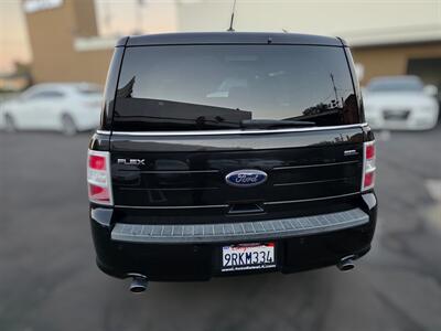 2014 Ford Flex SEL   - Photo 7 - Los Angeles, CA 90045