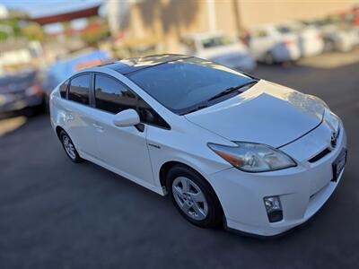 2011 Toyota Prius Three   - Photo 5 - Los Angeles, CA 90045