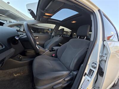 2011 Toyota Prius Three   - Photo 15 - Los Angeles, CA 90045