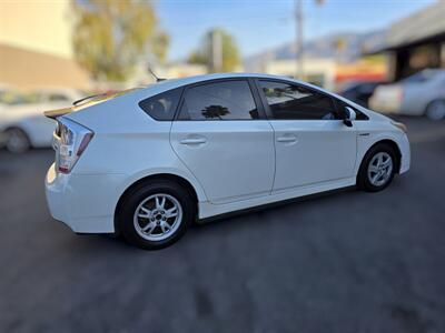 2011 Toyota Prius Three   - Photo 8 - Los Angeles, CA 90045