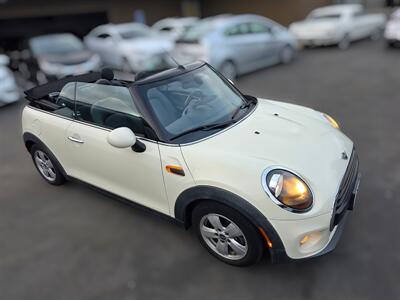 2019 MINI Convertible Cooper   - Photo 21 - Los Angeles, CA 90045