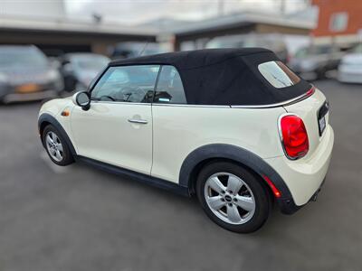 2019 MINI Convertible Cooper   - Photo 9 - Los Angeles, CA 90045