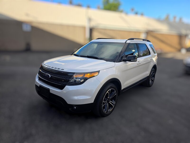 2015 Ford Explorer Sport 4x4's photo