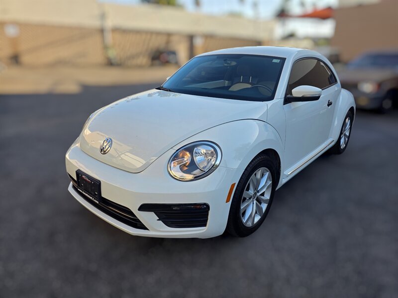 2017 Volkswagen Beetle-Classic 1.8T Classic   - Photo 1 - Los Angeles, CA 90045