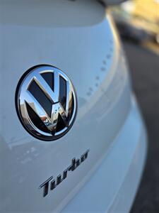 2017 Volkswagen Beetle-Classic 1.8T Classic - Photo 11 - Los Angeles, CA 90045