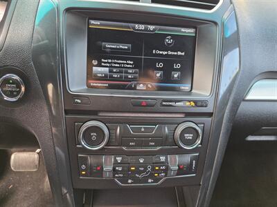 2016 Ford Explorer XLT   - Photo 14 - Los Angeles, CA 90045