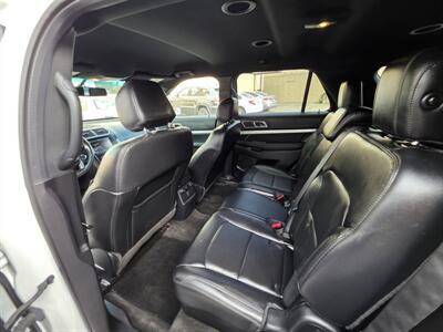 2016 Ford Explorer XLT   - Photo 12 - Los Angeles, CA 90045