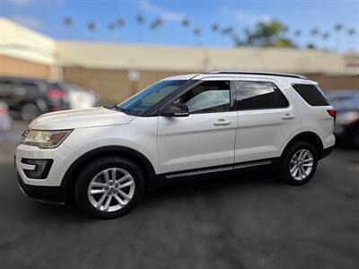 2016 Ford Explorer XLT   - Photo 2 - Los Angeles, CA 90045