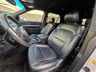 2016 Ford Explorer XLT   - Photo 10 - Los Angeles, CA 90045