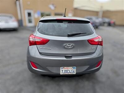 2014 Hyundai ELANTRA GT GLS   - Photo 8 - Los Angeles, CA 90045